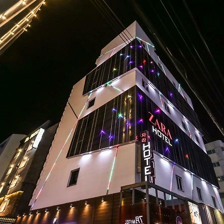 Hotel Zara ČČchangwon Exteriér fotografie
