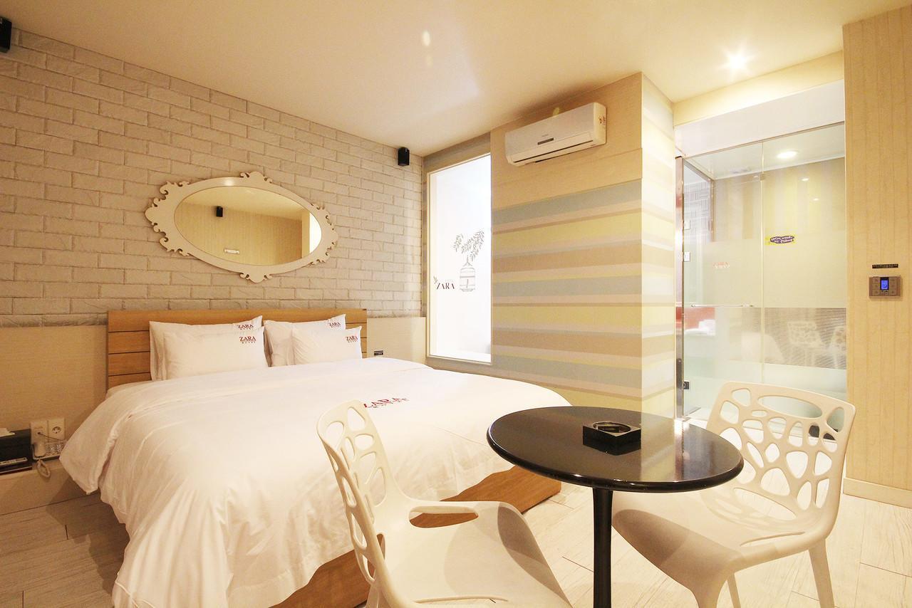 Hotel Zara ČČchangwon Exteriér fotografie