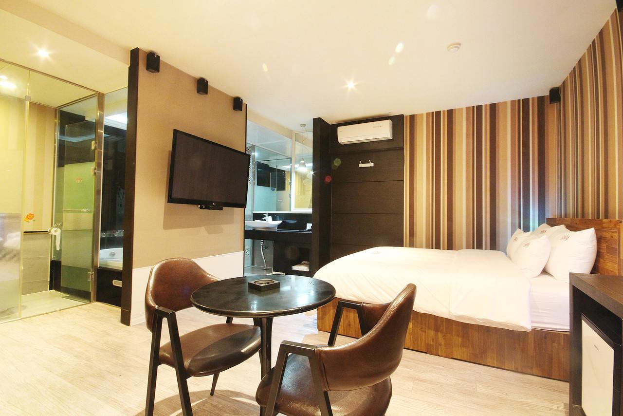 Hotel Zara ČČchangwon Exteriér fotografie