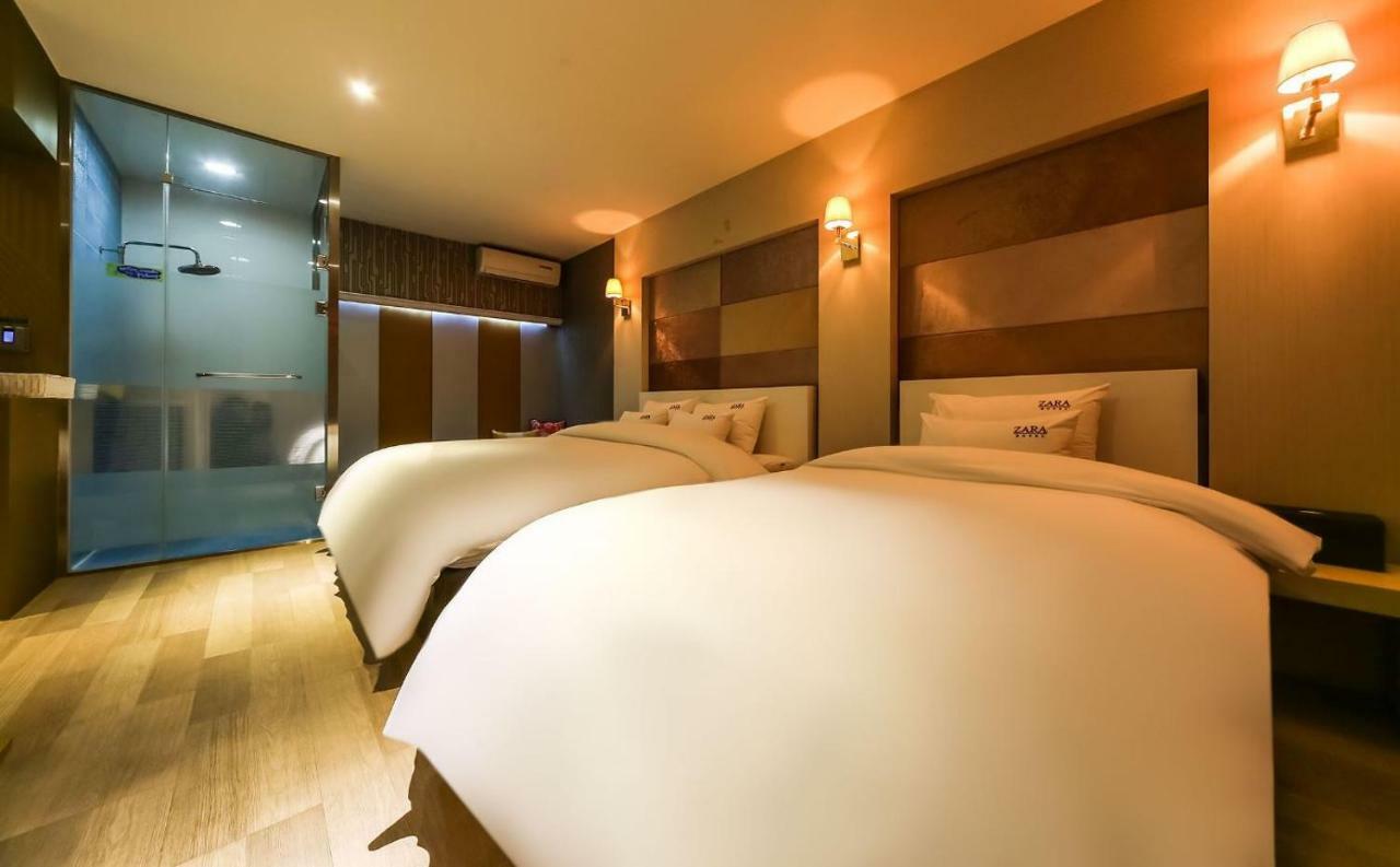 Hotel Zara ČČchangwon Exteriér fotografie