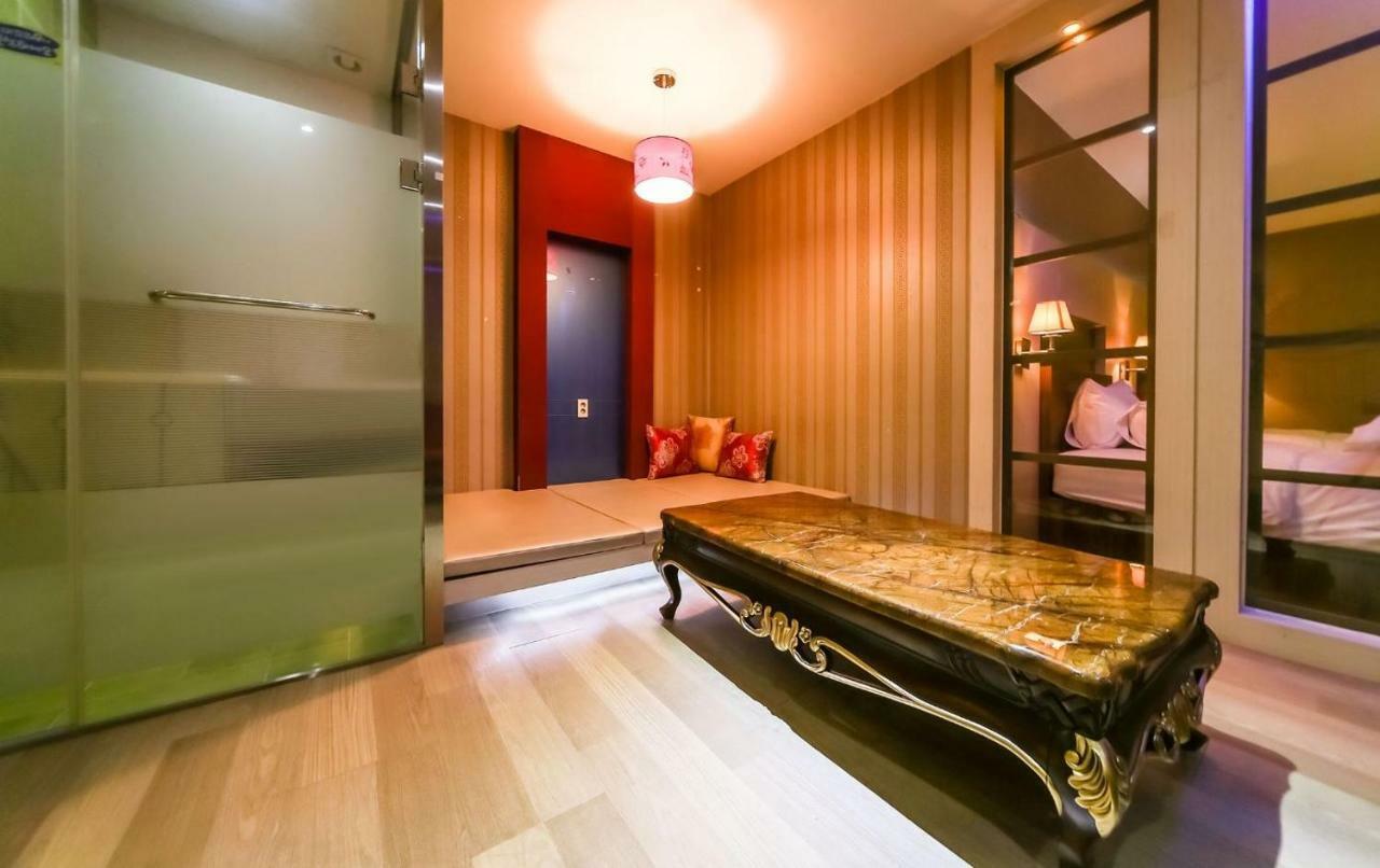 Hotel Zara ČČchangwon Exteriér fotografie